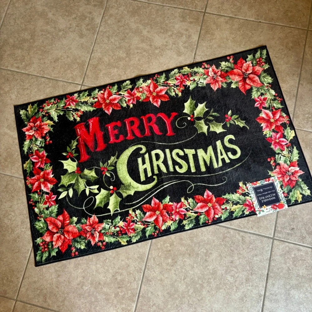Merry Christmas Poinsettia Washable Accent Rug, Holiday Decor,‎ 27x45 inch